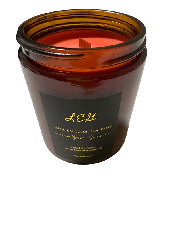 Radiant Glow: Luxurious 200g Soy Wax LEG Red Candle- Long-Lasting, High Quality, 45 Hours of Pure Bliss"