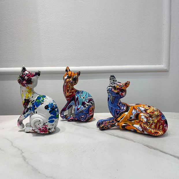 Modern Art Decoration Crafts Colorful Graffiti Cats Ornaments Standing Figurines Statues for Desk Living Room Cabinet